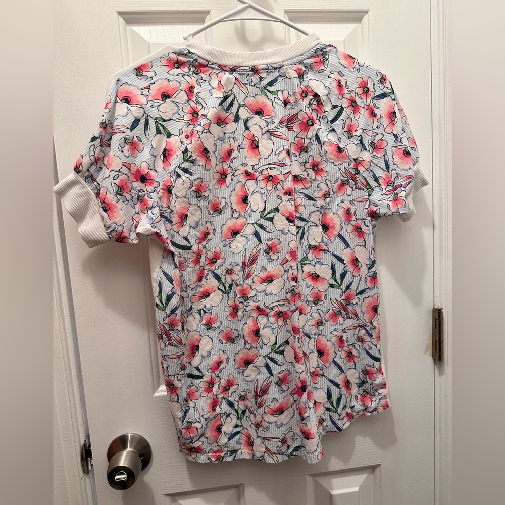 tommy hilfiger women shirt. Size Xs